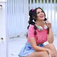 Sandra Cires (Youtube)