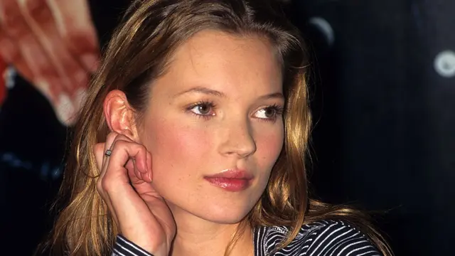 [Bintang] Kate Moss