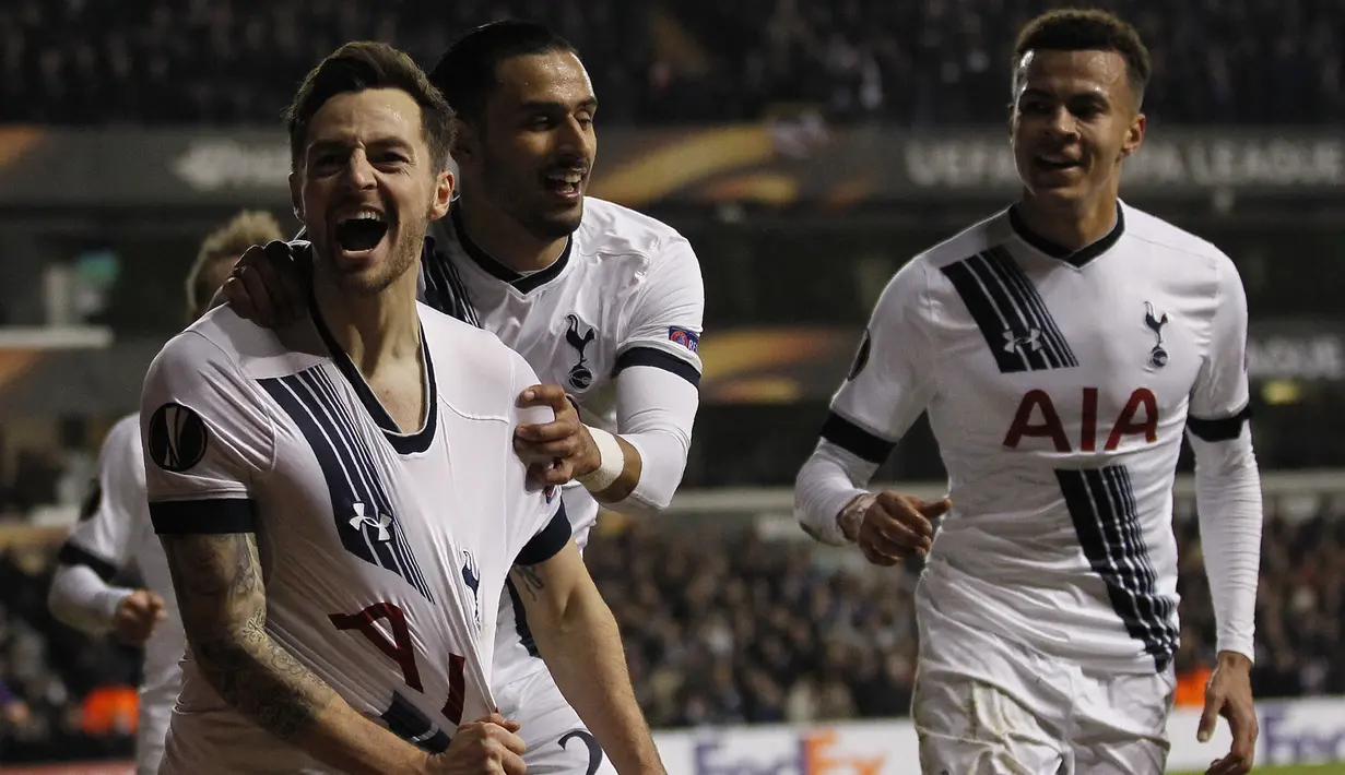 Ryan Mason kembali ke Tottenham Hotspur dari masa peminjamannya pada awal musim 2014/2015. Selama dua musim, ia mencatat 66 kali penampilan dengan mencetak 4 gol. (AFP/Ian Kington)