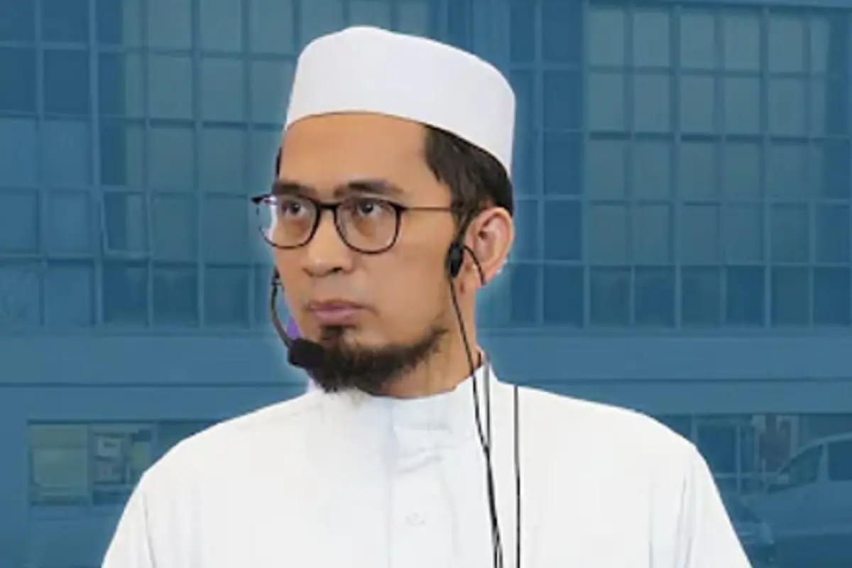 UAH (SS: YT. Ustadz Adi Hidayat Official)