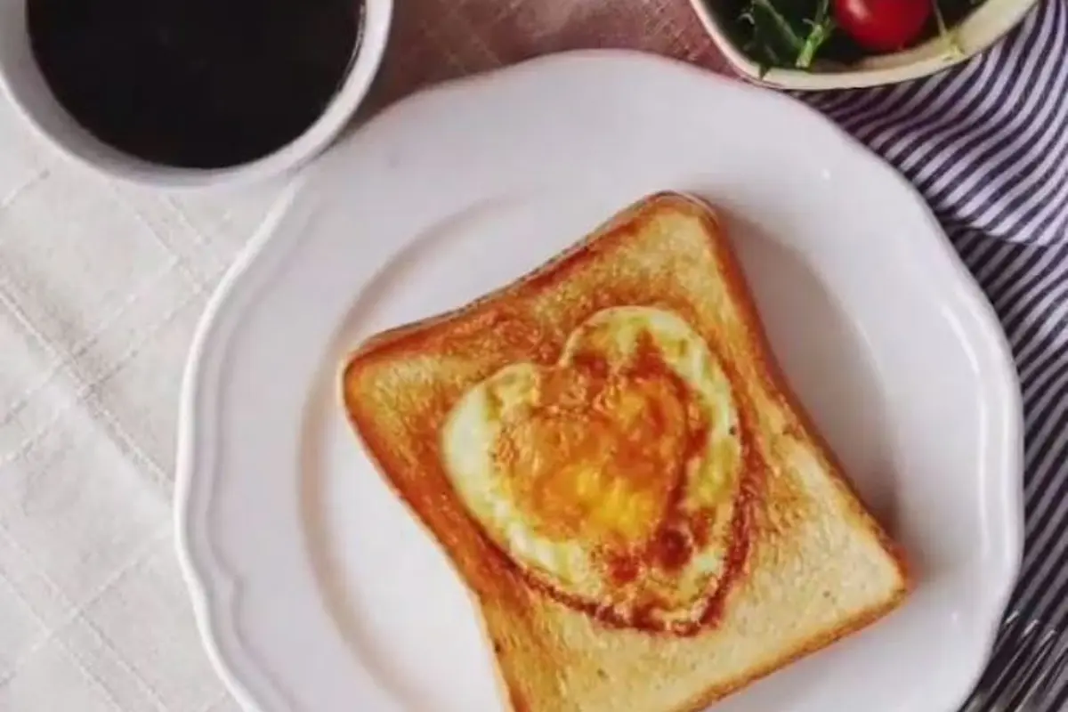 [Bintang] Menu Sarapan Nikmat yang Dibuat dari Telur dan Roti