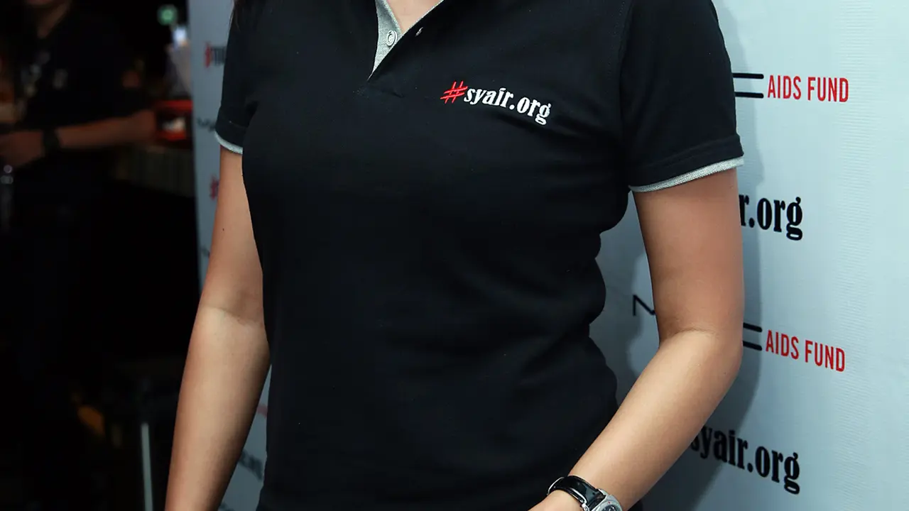 [Bintang] Donna Agnesia