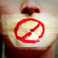 Setiap ucapanmu didengar Tuhan. Semua keinginanmu bakal dikabulkan. Termasuk pemuda ini yang inginkan kematiannya! Serem abis!