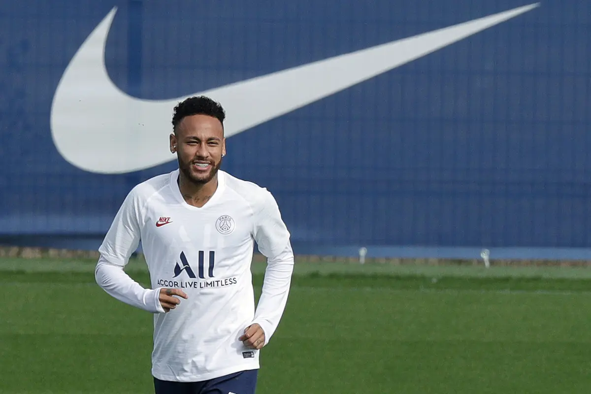 Tawa Canda Neymar Cs Jelang Hadapi Real Madrid