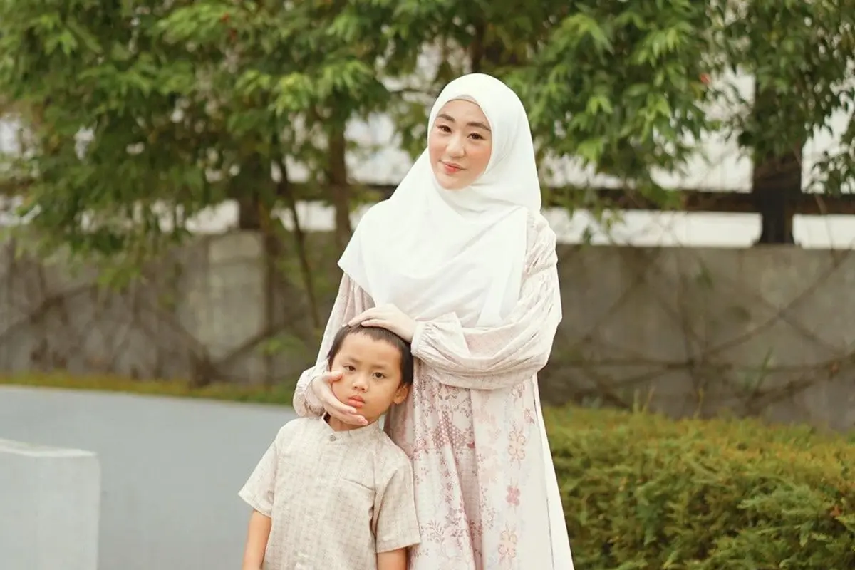 Ultah Yusuf Anak Larissa Chou