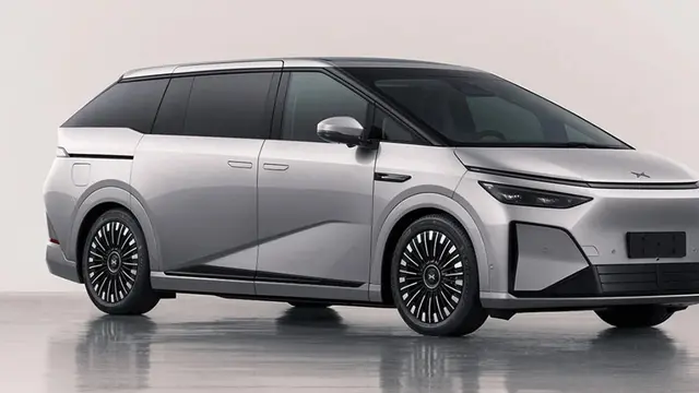 X9 REEV (Xpeng)