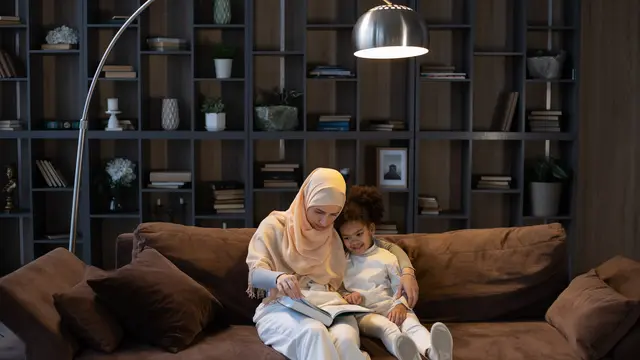 Tekankan Kata-kata Ajakan Positif daripada Perintah