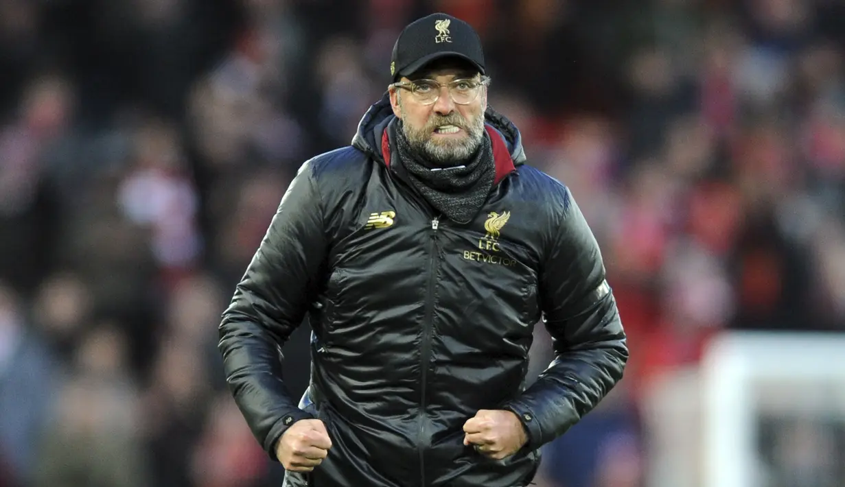 Pelatih Liverpool, Juergen Klopp, saat melawan AFC Bournemouth pada laga Premier League di Stadion Anfield, Sabtu (9/2). Liverpool menang 3-0 atas AFC Bournemouth. (AP/Rui Vieira)