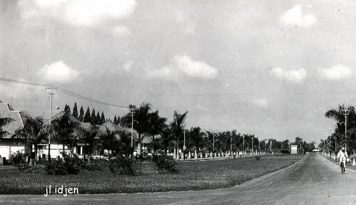Jalan Ijen masih sangat kosong, hanya sering dilalui oleh sepeda, delman, dan pejalan kaki. (Source: jelajahmalangku.blogspot.com)