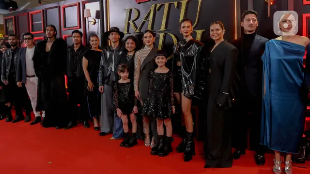 Deretan Pemeran Film Seri Ratu Adil saat Red Carpet Moment dan Gala Premier