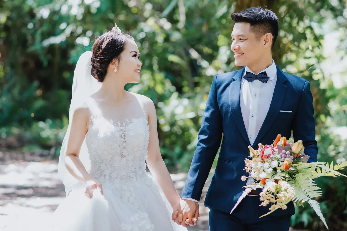 couple bahagia pernikahan romantis