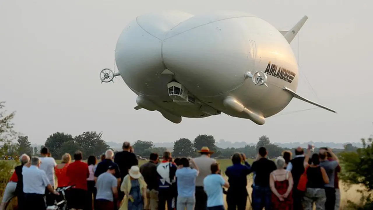 Airlander 10