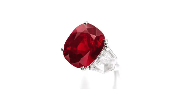 Sotheby's - Cartier Burmese Ruby Ring 0515