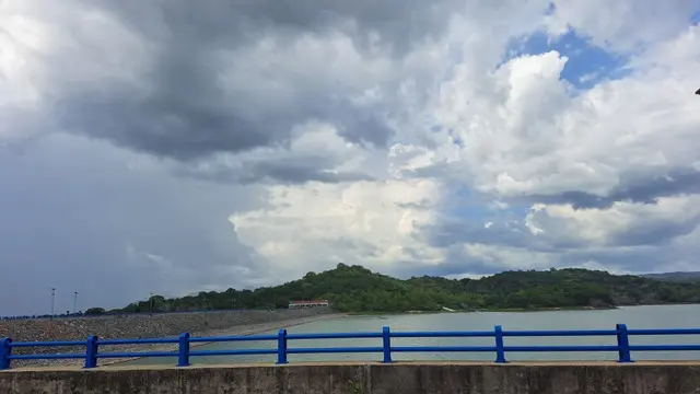 Bendungan Raknamo