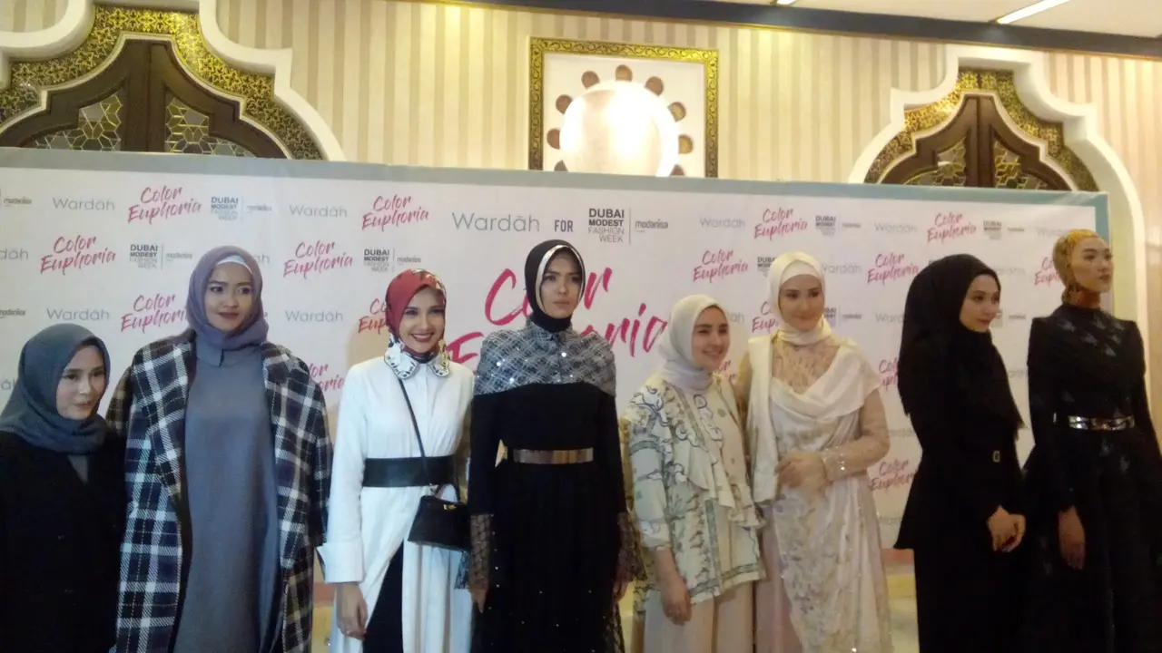 Intip Koleksi 4 Desainer Indonesia di Dubai Modest Fashion Week