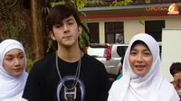 [VIDEO] Jumpa Fans Pesantren &amp; Rock N Roll 3 Banjir Kado