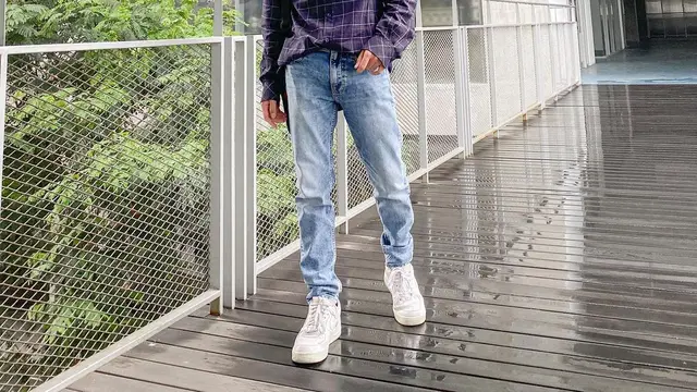 7 Gaya Brandon De Angelo saat Pakai Topi, Tetap Tampil Stylish