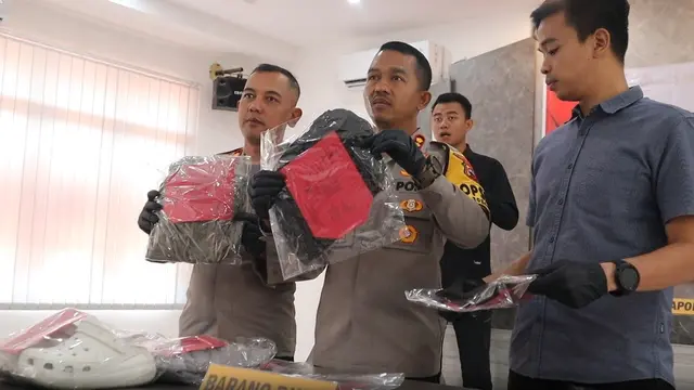 Polisi Pemalang menangkap wanita muda yang membunuh bayi yang baru dilahirkannya. (foto: Liputan6.com/Polres Pemalang)