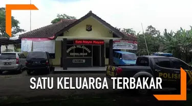 Polisi mengungkapkan fakta baru terkait tewasnya satu keluarga yang terbakar di Sukabumi.