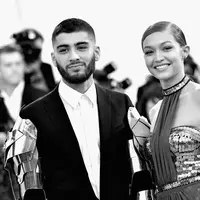 Setahun menjalin kasih, pasangan Zayn Malik dan Gigi Hadid kabarnya akan menjalin hubungan serius. Sempat membawa Zayn ke rumah ibunya, Yolanda Hadid, namun Gigi tidak mendapat restu keluarganya. (AFP / MIKE COPPOLA / GETTY IMAGES NORTH AMERICA)