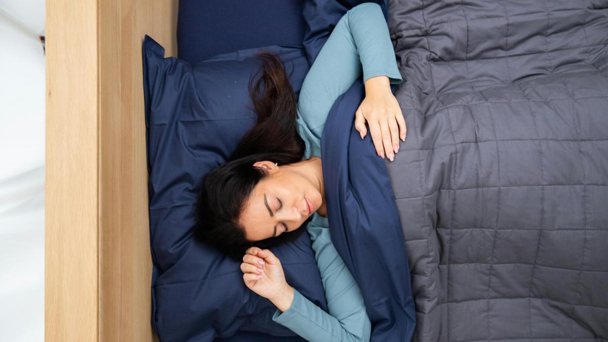 Buat Kualitas Tidur Lebih Maksimal dengan Metode Evening Routine