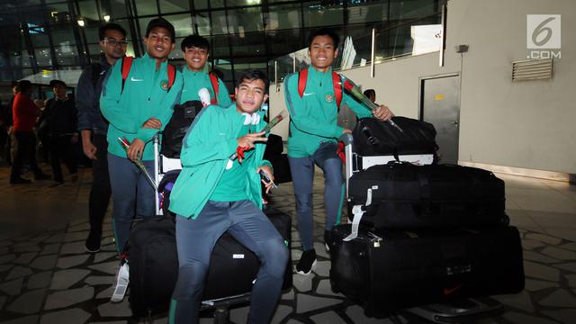 Bawa Pulang Piala Jenesys, Timnas Indonesia U-16 Disambut Menpora