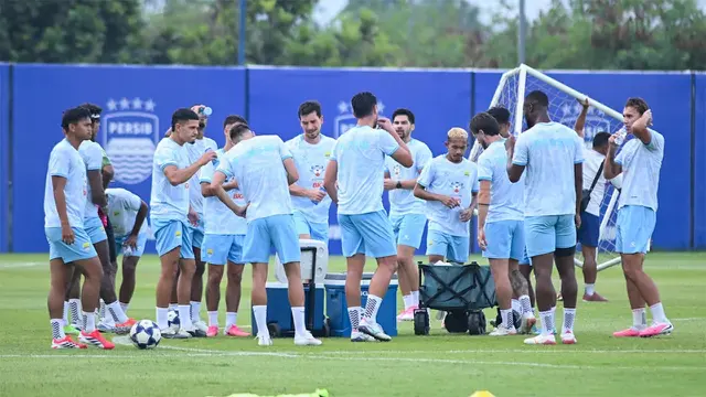 Sandy Walsh, Thom Haye