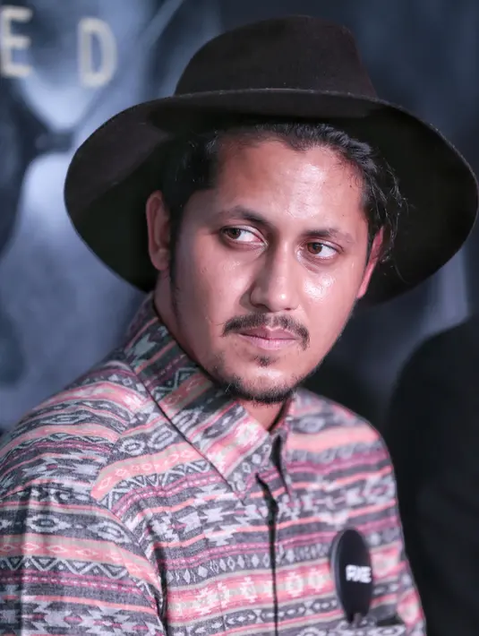 Kendati demikian, Keenan merasa senang bisa dipercaya membintangi web series. Keenan berharap lewat film ini dapat diterima oleh seluruh masyarakat dan dapat menginspirasi kaum adam di tanah air. (Adrian Putra/Bintang.com)