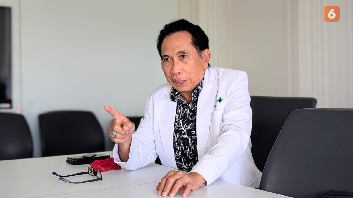 Payudara Pria Membesar alias Ginekomastia, Apa Bisa Diatasi dengan Sedot Lemak?