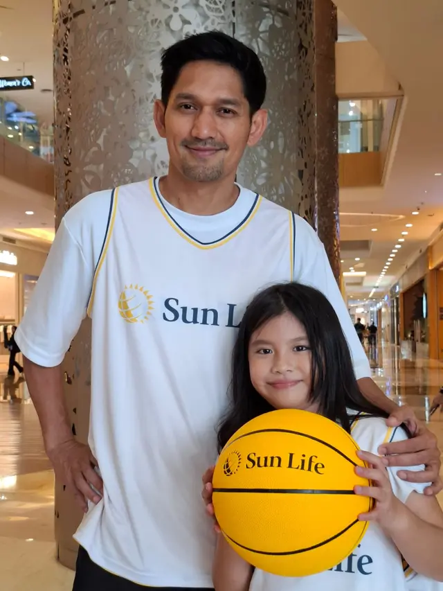 Ibnu Jamil dan Abigail Cattleya Putri