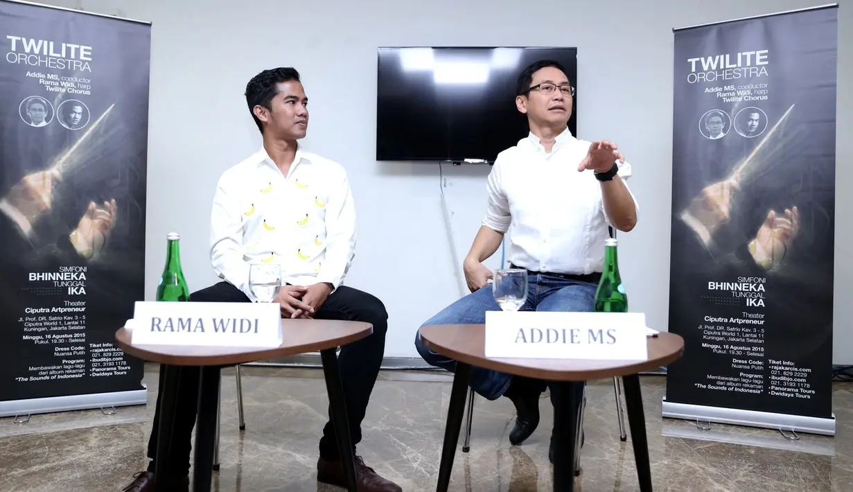 Addie MS menjelaskan selain untuk menyambut kemerdekaan Indonesia yang ke-70, konser ini juga bertujuan untuk membangkitkan nasionalisme masyarakat Indonesia melalui lagu-lagu daerah yang akan dibawakan nanti. (Galih W. Satria/Bintang.com)