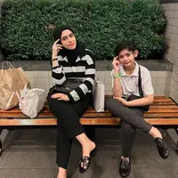 Potret Fairuz A Rafiq dan anak (Sumber:Instagram/fairuzarafiq dan Instagram/kingfaazarafiqasli)