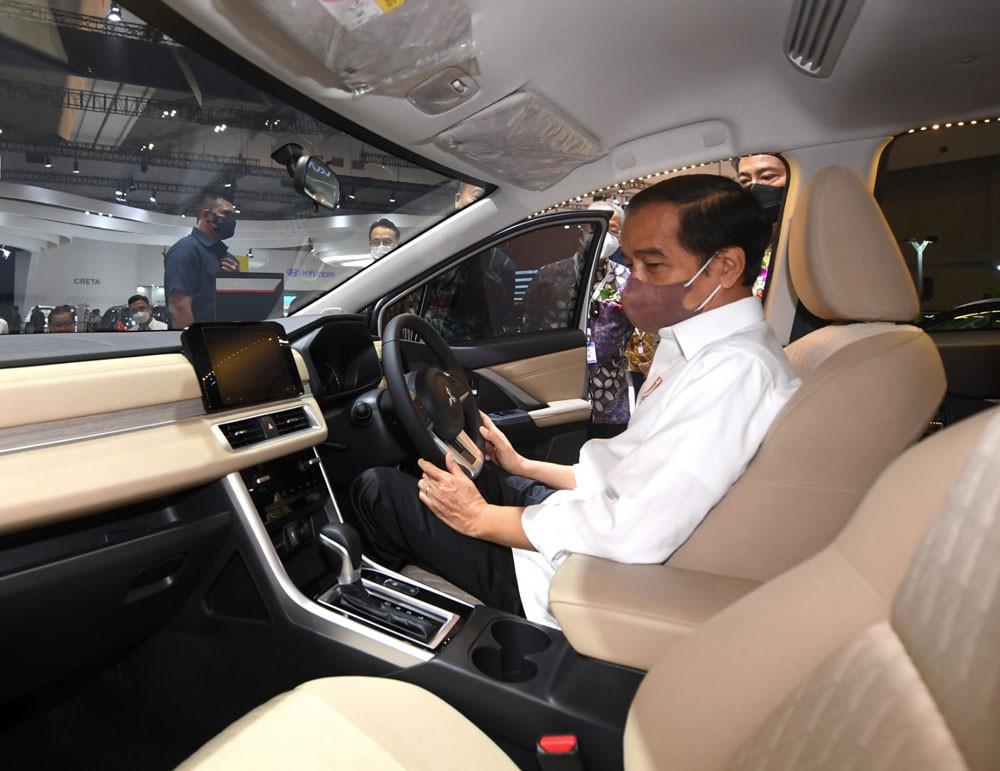Presiden Jokowi kepincut New Xpander (MMKSI)