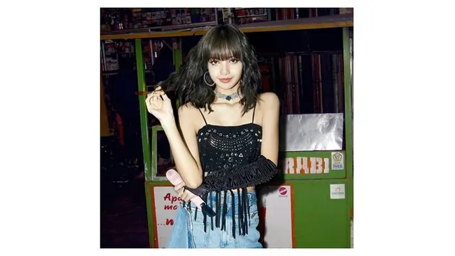 6 Editan Foto Blackpink Jadi Orang Kampung Ini Nyeleneh, Bikin Ngakak