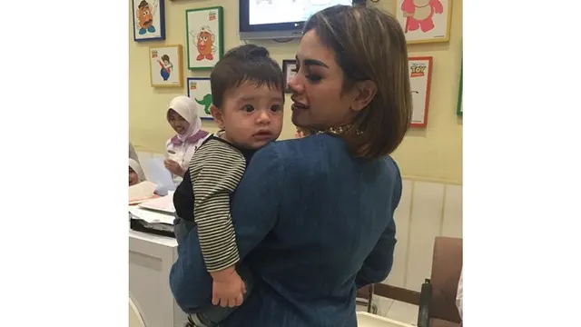 Kembali Jadi Single Parent, Ini 7 Momen Kebersamaan Nikita Mirzani dan Anak-anaknya