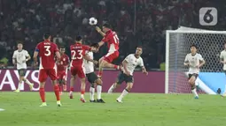 Babak pertama ditutup dengan keunggulan Indonesia 1-0 atas China. (Liputan6.com/Angga Yuniar)