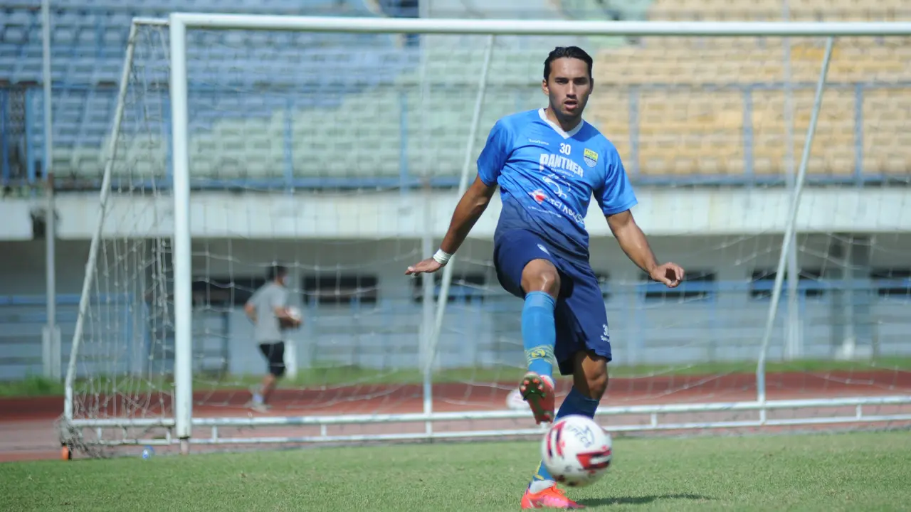 Ezra Walian, Persib Bandung