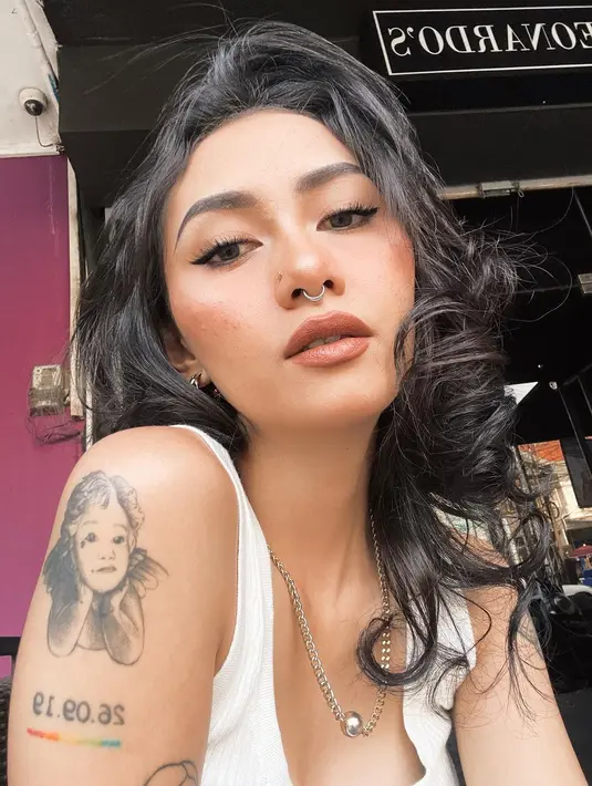 <p>[Instagram/bebyleonardo]</p>