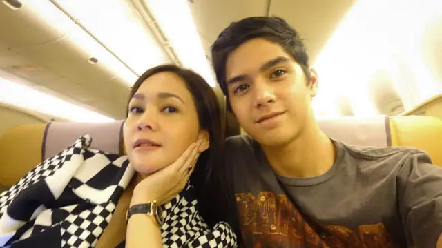 Buka Suara Soal Nikah Siri Anaknya, Ini 6 Potret Maia Estianty dan Al Ghazali