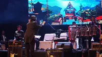 Konser Musik Batak bertajuk Emas Sangge Sangge digelar di ruang teater tertutup Dago Tea House, Kota Bandung, Jumat (4/10/2019). (Liputan6.com/Huyogo Simbolon)