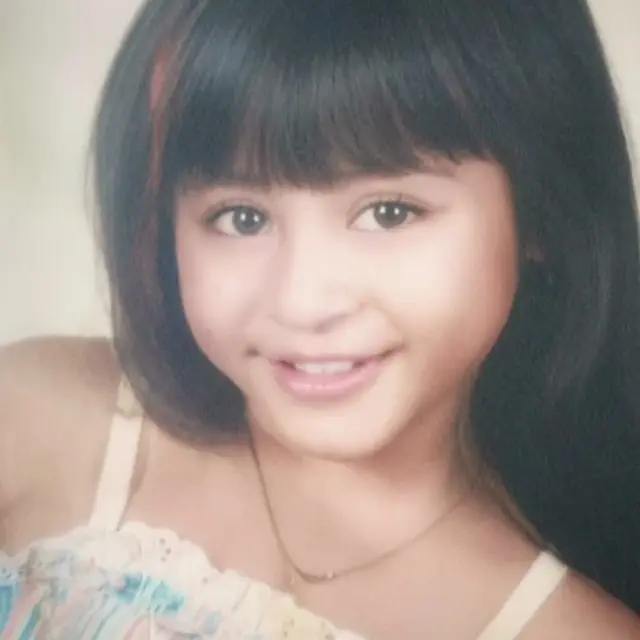 10 Potret Masa Kecil Margin Wieheerm Istri Ali Syakieb, Bak Kembaran Sang Putri
