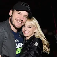 Beberapa hari lalu publik dikejutkan dengan kabar perceraian Chris Pratt dan Anna Faris yang diberitakan langsung oleh Chris lewat tulisan di akun Facebooknya. Meskipun begitu, hubungan mereka masih baik-baik saja. (AFP/Michael Buckner)