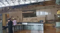 Ambruknya Atap Balkon Gedung BEI (Petrichoryan/twitter.com)