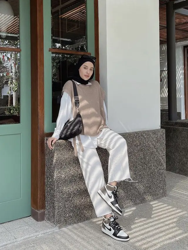 Gaya Fashionable Berhijab