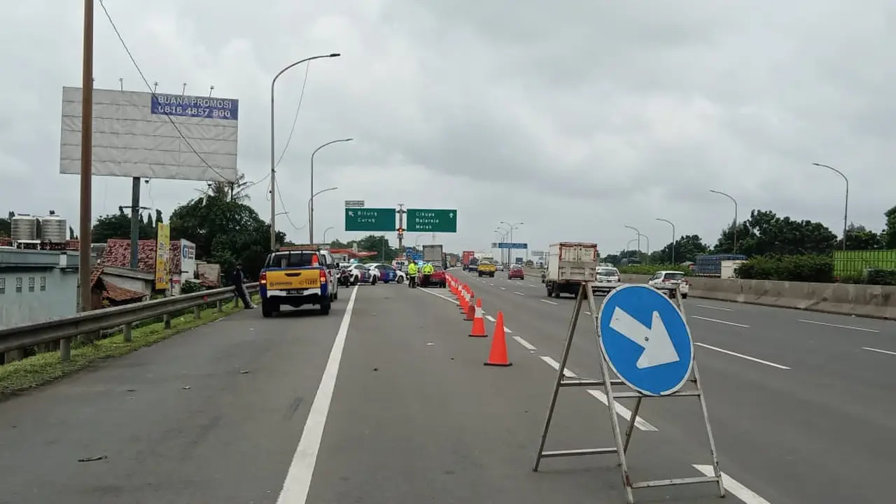 Banjir Rendam Tol, Akses gerbang Tol Bitung Ditutup