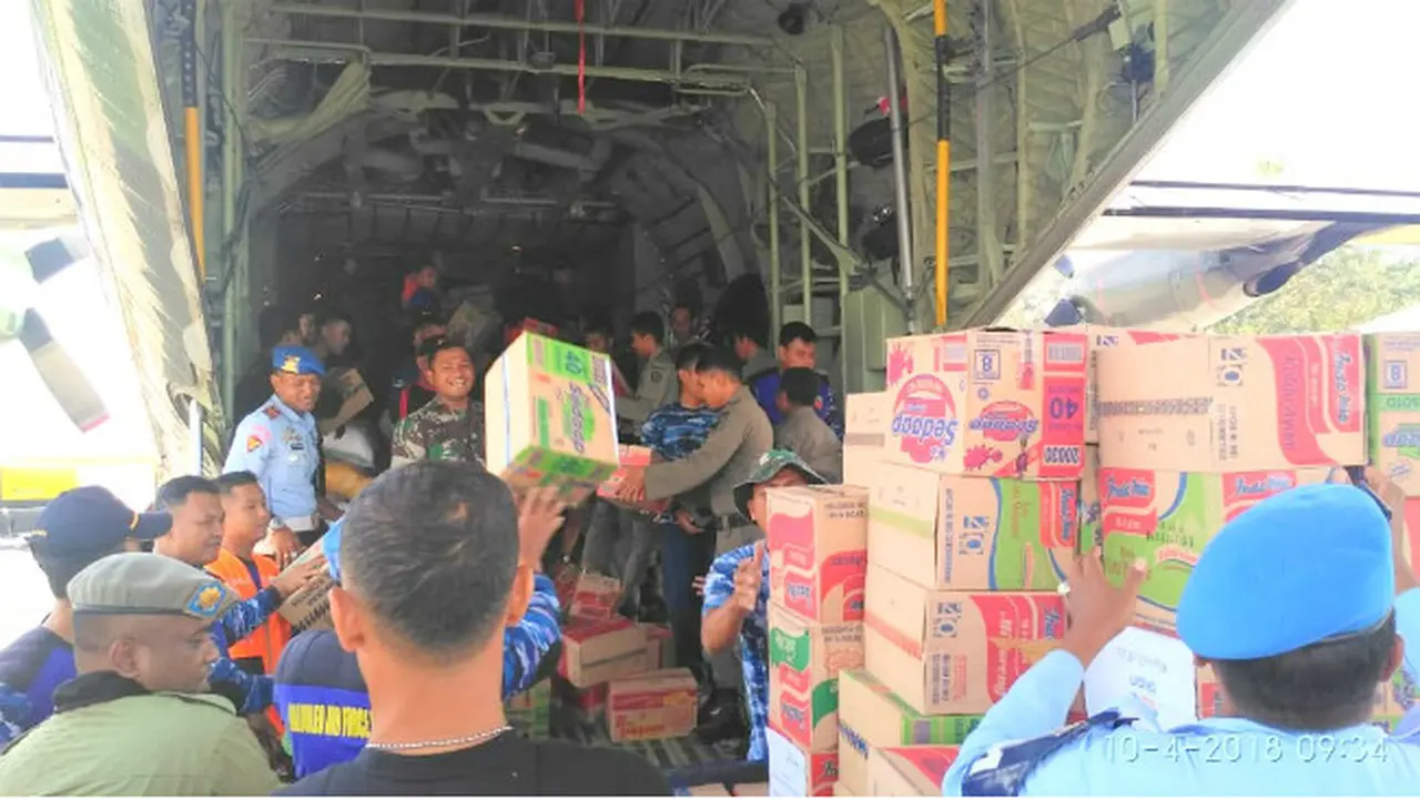 Ratusan Bantuan Logistik Tsunami Palu Masih Tertahan di Kendari