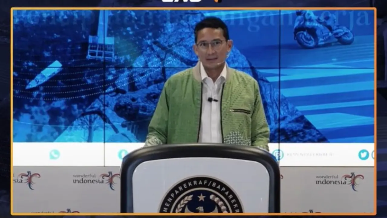 Menparekraf Sandiaga Uno dalam The Weekly Brief with Sandi Uno, Senin, 18 Desember 2023