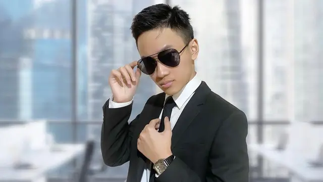 FOTO: Gaya Azka Corbuzier saat Pakai Setelan Jas, Tampil Berkharisma