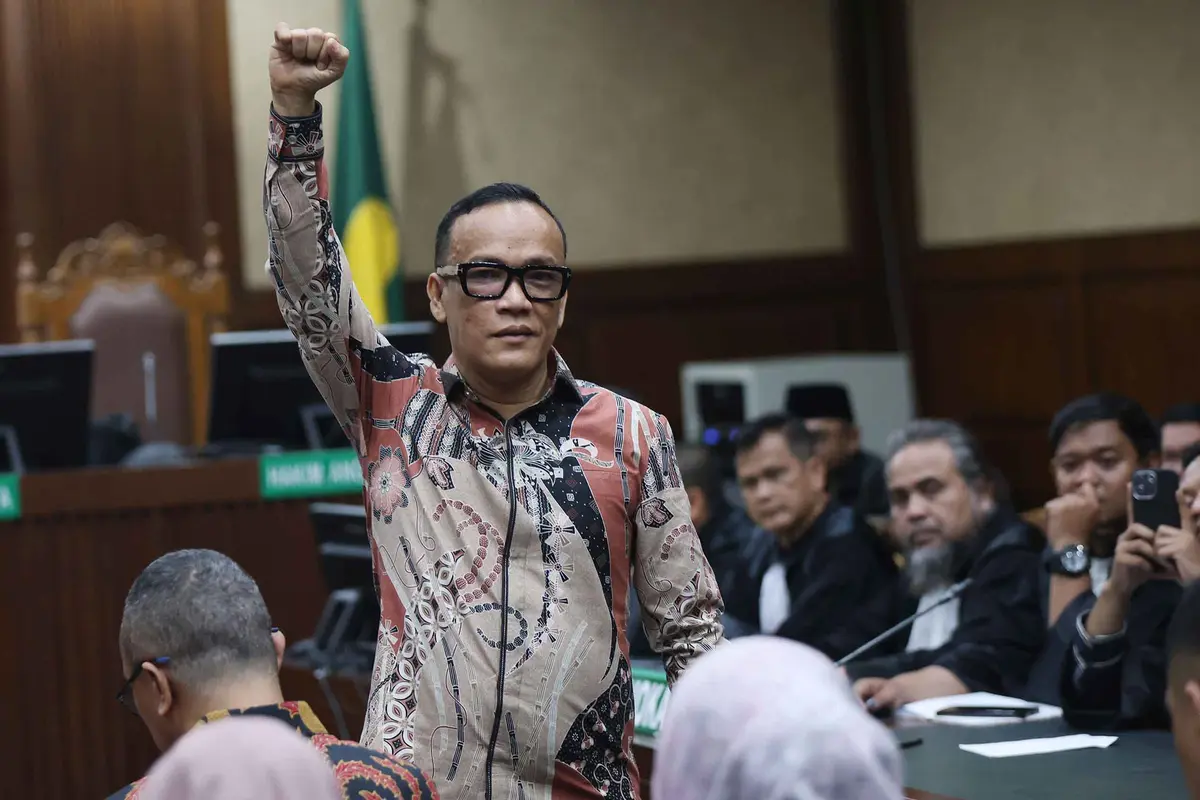 Kasus Pemerasan dan Gratifikasi Pengurusan Sertifikasi K3: Mantan Wamenaker Immanuel Ebenezer Dituntut Lima Tahun Penjara, Denda Rp 250 Juta