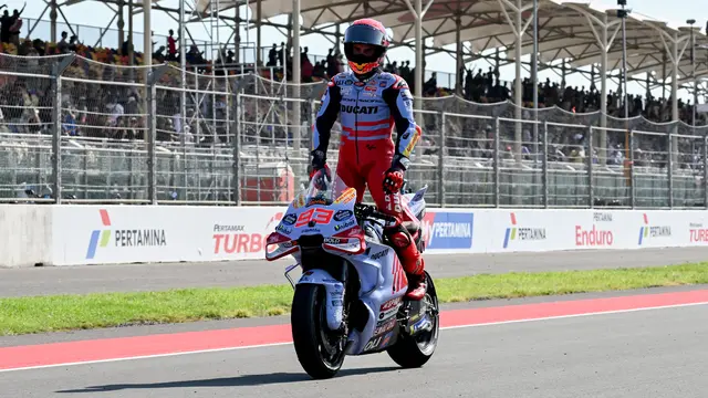 Marc Marquez beraksi di MotoGP Mandalika 2024